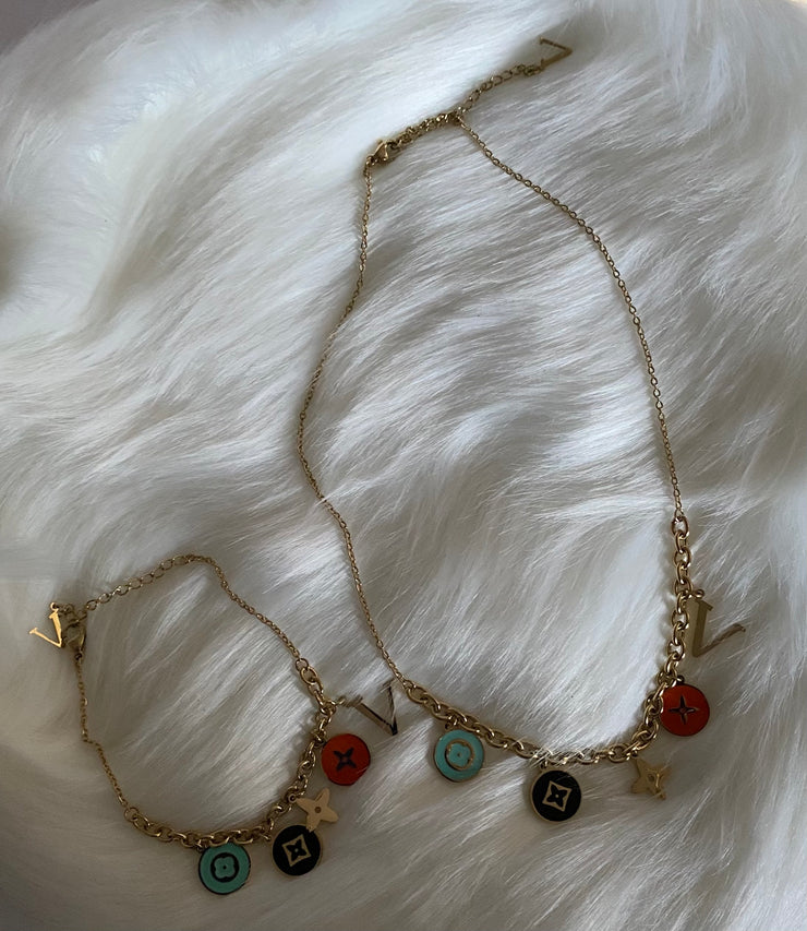Louis Vuitton Jewelry Set Multi Color – Enyioko & Co.